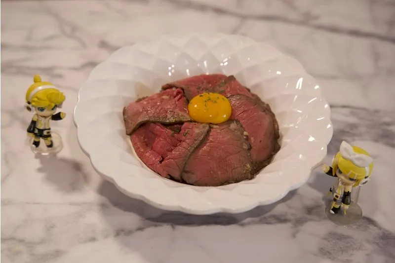 ローストビーフ丼